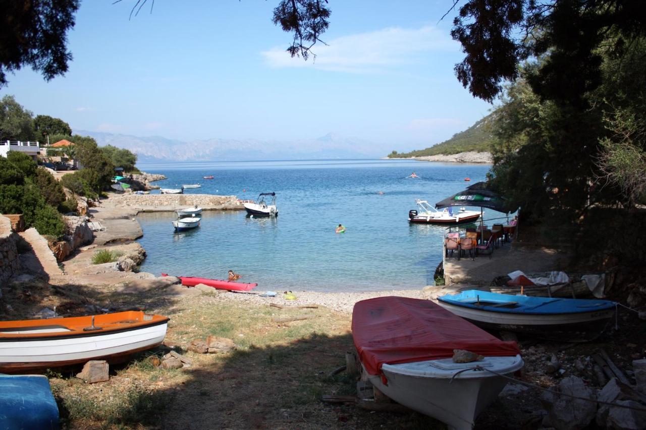Apartments By The Sea Cove Zarace - Gdinj, Hvar - 2047 Bagian luar foto