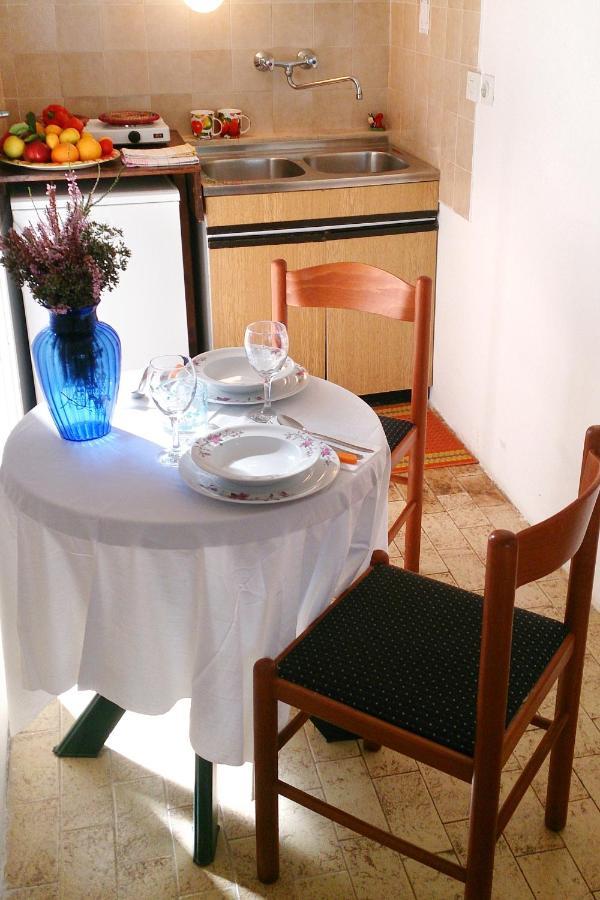 Apartments By The Sea Cove Zarace - Gdinj, Hvar - 2047 Bagian luar foto