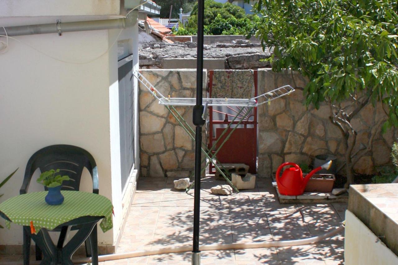 Apartments By The Sea Cove Zarace - Gdinj, Hvar - 2047 Bagian luar foto