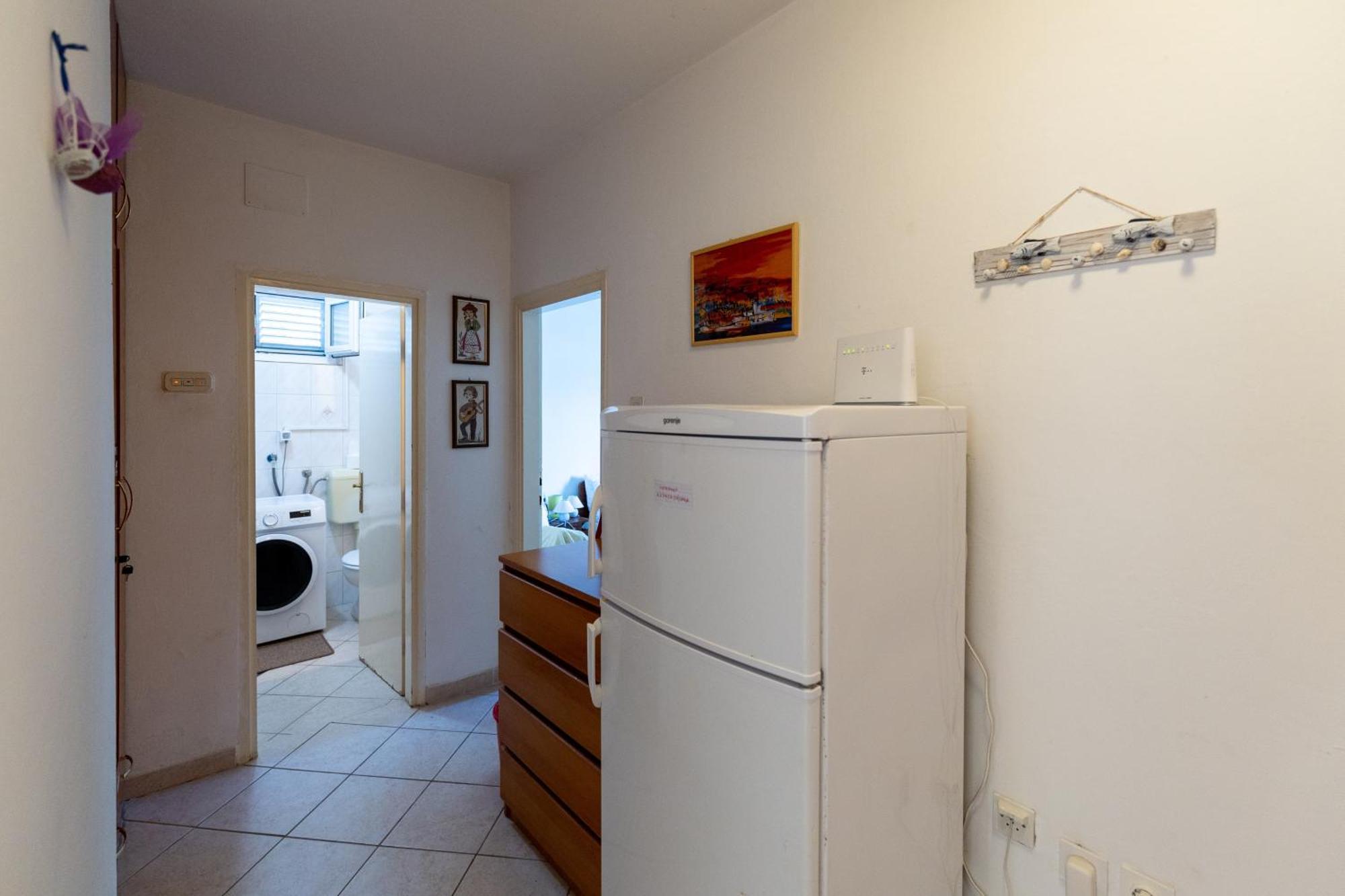 Apartments By The Sea Cove Zarace - Gdinj, Hvar - 2047 Bagian luar foto