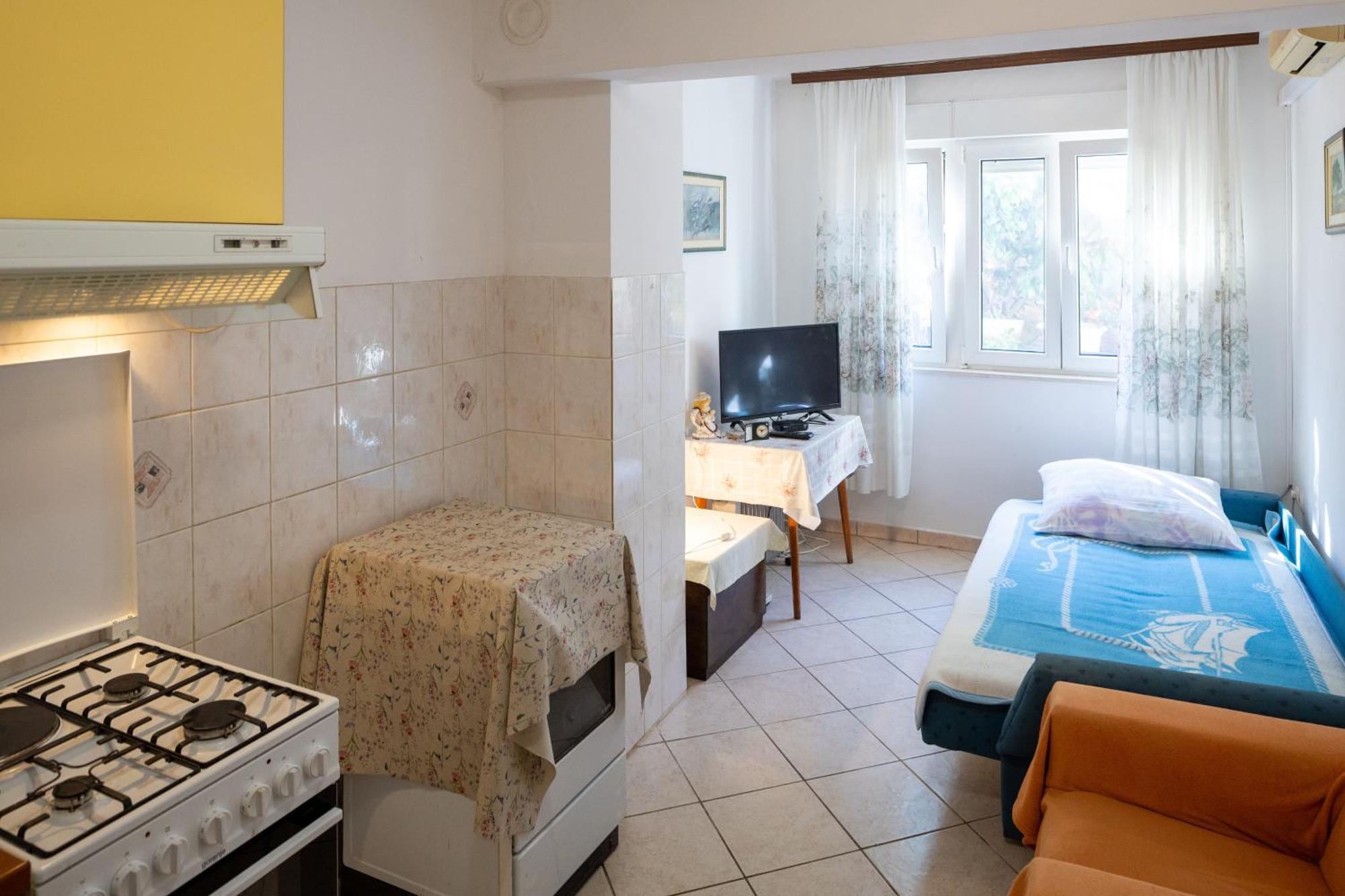 Apartments By The Sea Cove Zarace - Gdinj, Hvar - 2047 Bagian luar foto